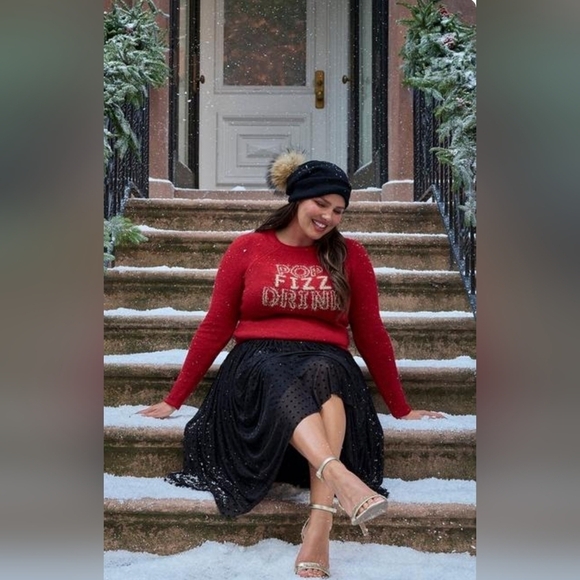 Torrid Plus Size 4X Tinsel Pullover Red Crewneck Sweater Like New Condition - Picture 7 of 9